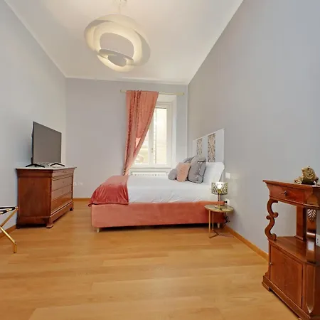 Nuova Casa Di Lusso Al Centro Di Apartment